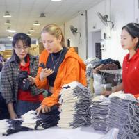 France Established Retail Brand: Defining a Yoga x Street Collection with Co-Design Support