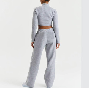 Women's Crop Top Activewear Set | Zip-Up Long Sleeve Jacket + Sweatpants | OEM/ODM Private Label Manufacturer