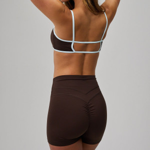 Custom Contrast Trim Yoga Set Manufacturer | Scoop Neck Bra And High Waist Shorts | Quick-Dry Stretch Yoga Set