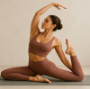 The bloomto Guide to Understanding Recycled Yoga Bra Fabric and Ethical Activewear Choices.