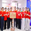 Amy, fundadora de Bloomto, se une al programa de voluntariado del Día del Niño en el Hospital Zhujiang.