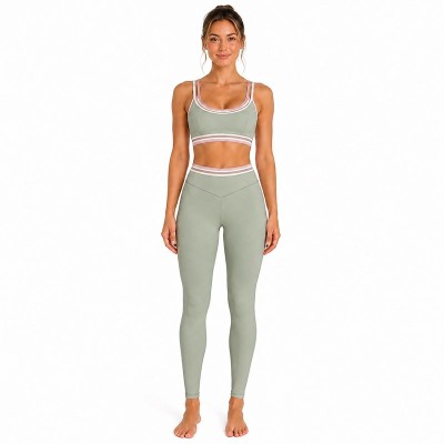 Custom Yoga Set Manufacturer — Contrast-Stripe Sports Bra & High-Waist Leggings
