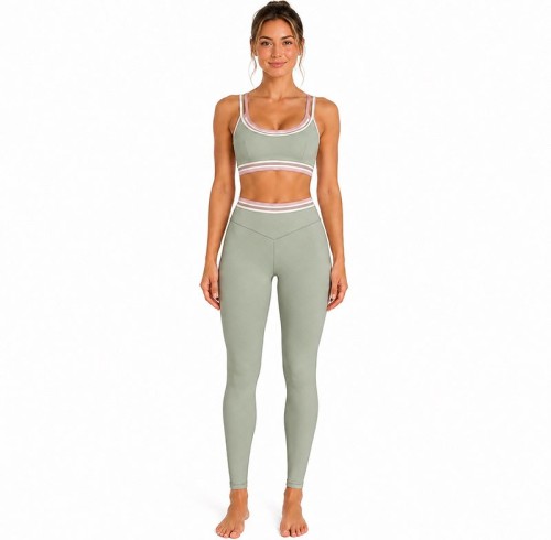 Custom Yoga Set Manufacturer — Contrast-Stripe Sports Bra & High-Waist Leggings