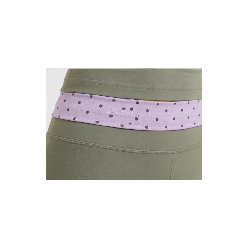 Purple polka-dot contrast hem band detail