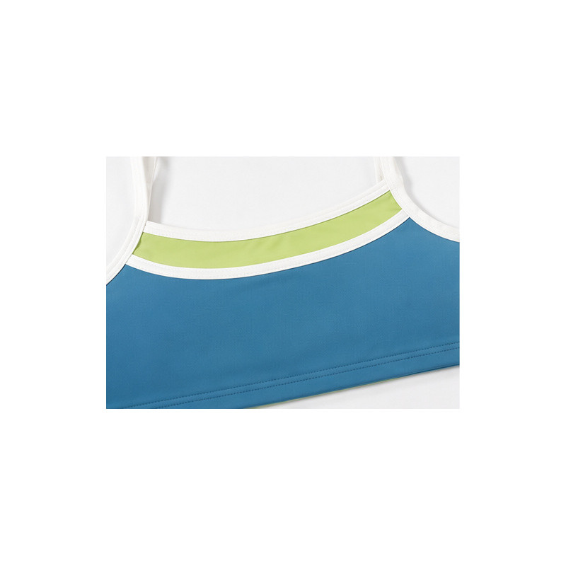 Custom yoga set bra band close-up
