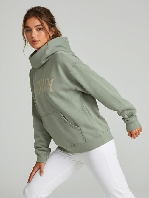 Hoodie Oversized à Col Roulé Personnalisé pour Femmes | Pull en Laine avec Imprimé Lettres