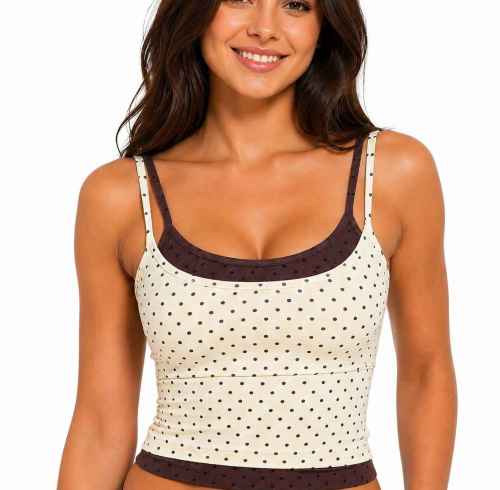 Set de Yoga Personalizado con Estampado de Puntos Cream – Camiseta Ajustada y Pantalones con Cintura Ruchada