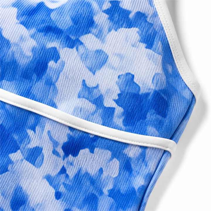 Side Seam and Built-In Short Liner Detail