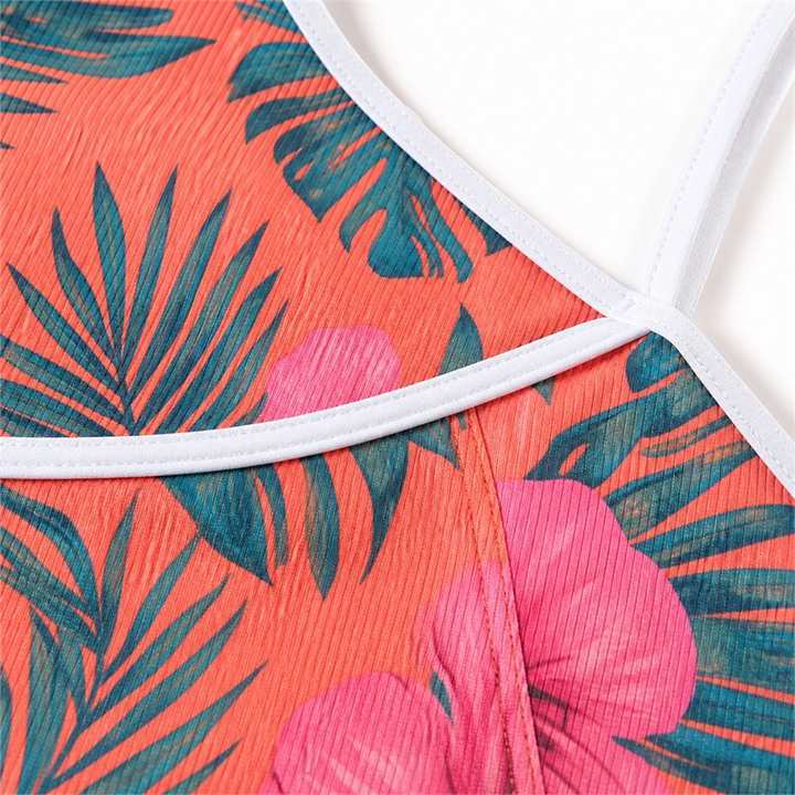 Side Seam and Built-In Short Liner Detail