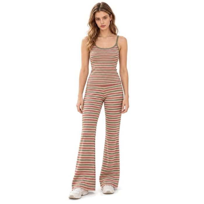 Custom Flared Yoga Set – Striped Cami Top & Full-Length Pants