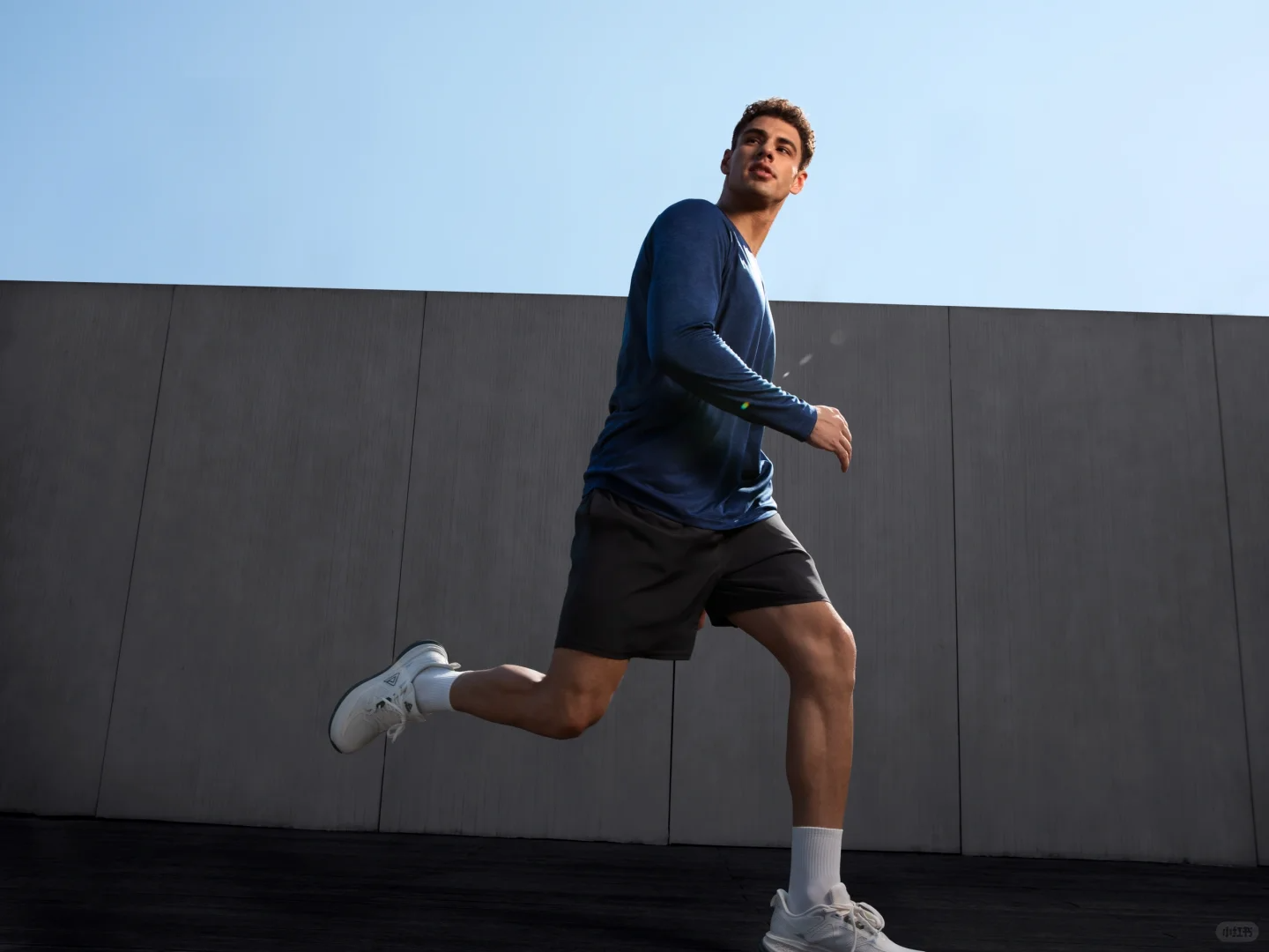 Men’s Sportswear Factory - Advanced Technology and Skilled Labor