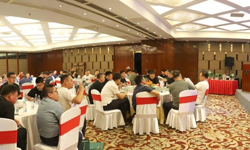 The promotion meeting for Aurashu Teflon pipe fittings series products was successfully held