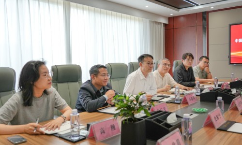 Leaders from China National Petroleum Corporation Kunlun Manufacturing Co., Ltd. visited Aurashu for an inspection and tour