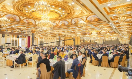 Building ecological value symbiosis, initiating new progress and pooling efforts for innovation - The Aurashu 2026 Marketing Elite Spring Festival Gathering was successfully held.