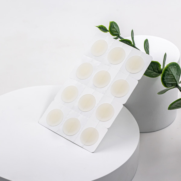 Beveled Pimple Patches with Raised Middle and Thin Edge for Acne Treatment
