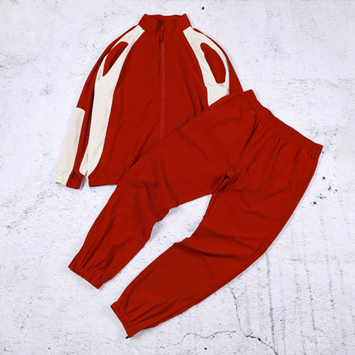 Bespoke custom tracksuit set manufacturer for sports brands