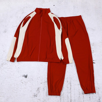 Bespoke custom tracksuit set manufacturer for sports brands