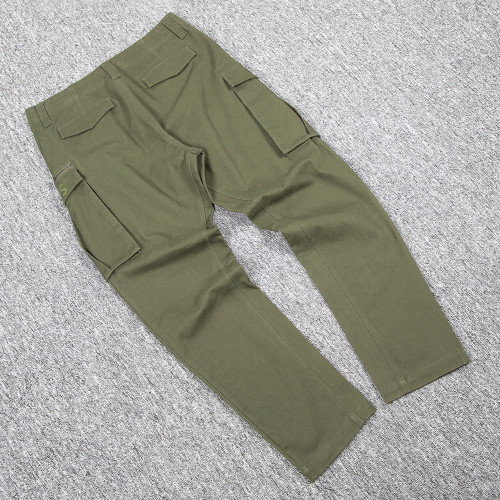 custom cargo pants workwear with zip pocket | OEM manufacturer