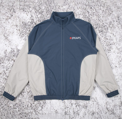 Custom windbreaker jacket for teams and streetwear brands