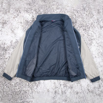 Custom windbreaker jacket for teams and streetwear brands