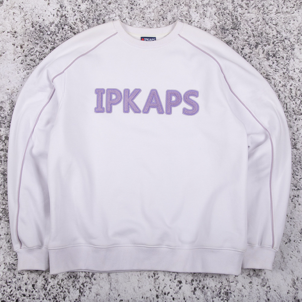 Green retro jacket model display