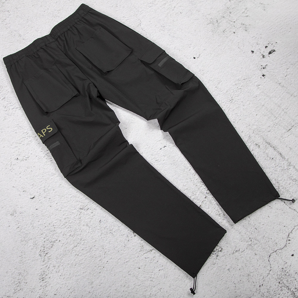 Detail image of jacket lining