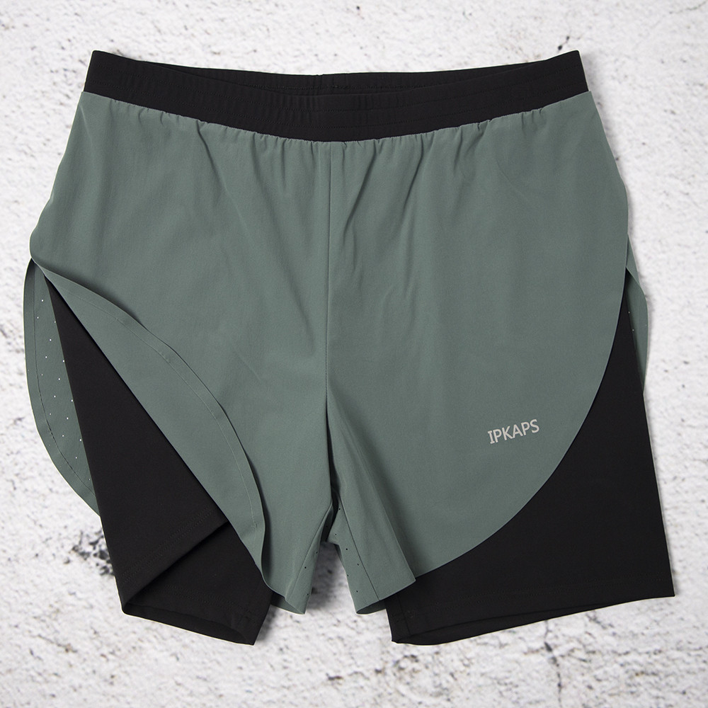 Green retro jacket model display