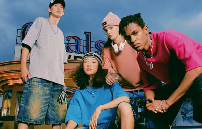 Streetwear sample service