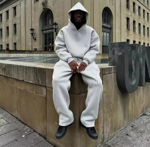 Custom Hoodie and Sweatpants Set for Streetwear Brands