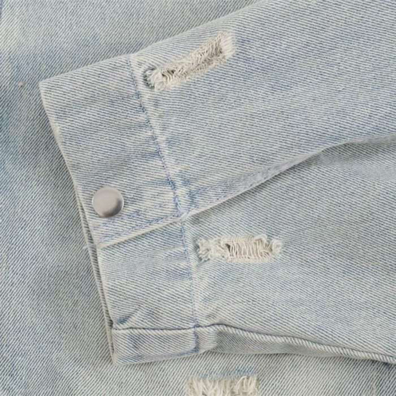 Detail image of jacket lining