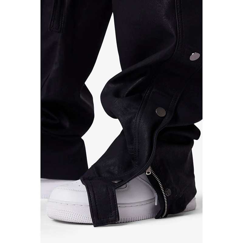 Detail image of jacket lining