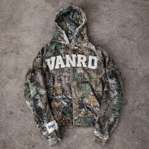 Custom camo hoodie with Zip-Up Patch Streetwear