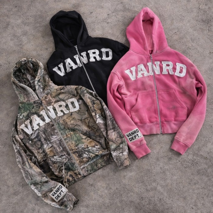 Custom camo hoodie with Zip-Up Patch Streetwear