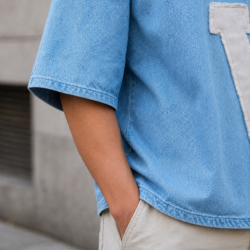 Detail image of jacket lining