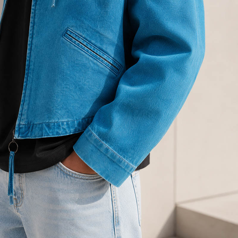 Detail image of jacket lining