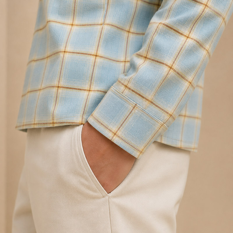 Detail image of jacket lining