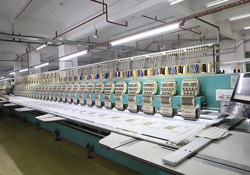 Multi-head embroidery equipment for custom private label hoodie branding