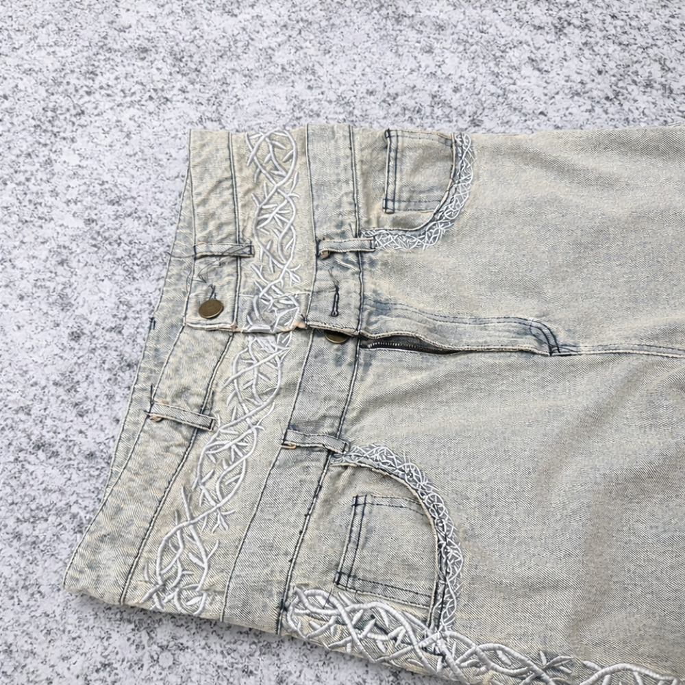 Detail image of jacket lining