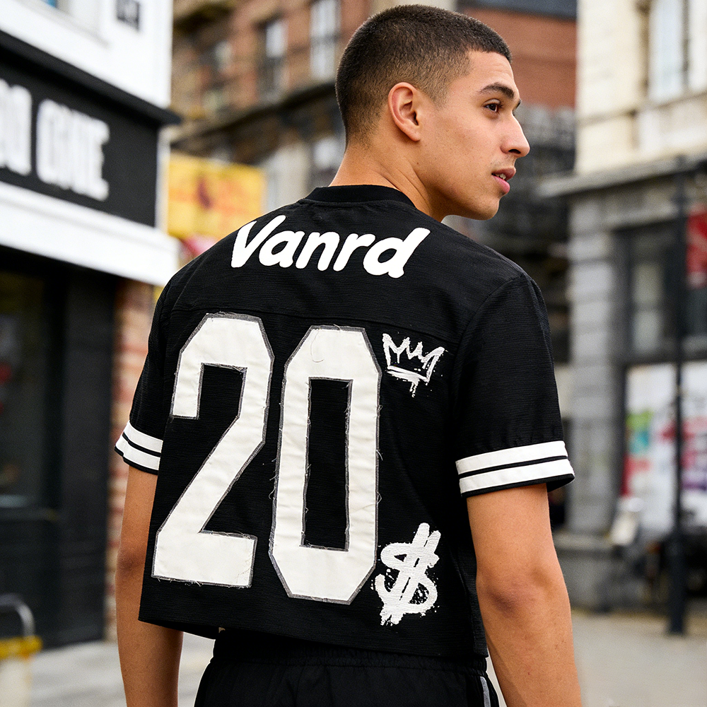 Detail image of jacket lining