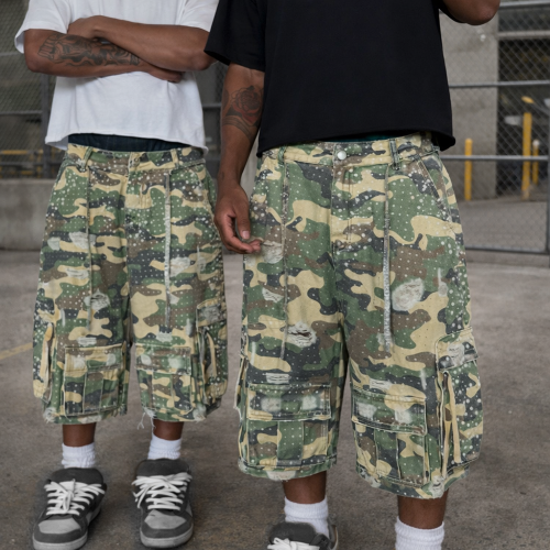Custom Shorts with Camo Cargo Pockets for Private Label