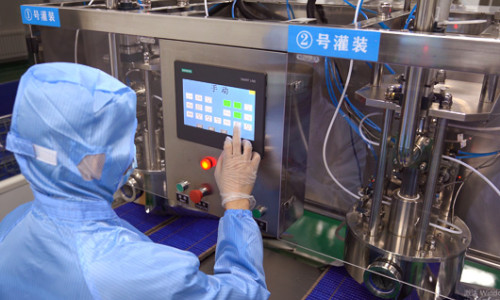 Direct from Factory vs. Through Distributors: A Guide to Birch Sap Sourcing Channels