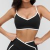 Nude-feel sports bra with contrasting shoulder straps, yoga bra, running and fitness sports bra