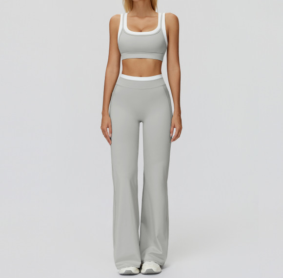 Contrast Trim Sports Bra & Flare Pants Set