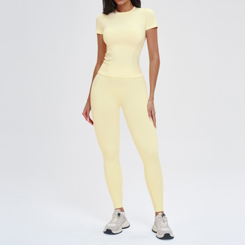 OEM & ODM Women's Cross-Border Seamless Sportswear Set - Comfortable Round Neck Fitness Yoga Set for Outdoor Running | Wholesale Activewear Solutions
