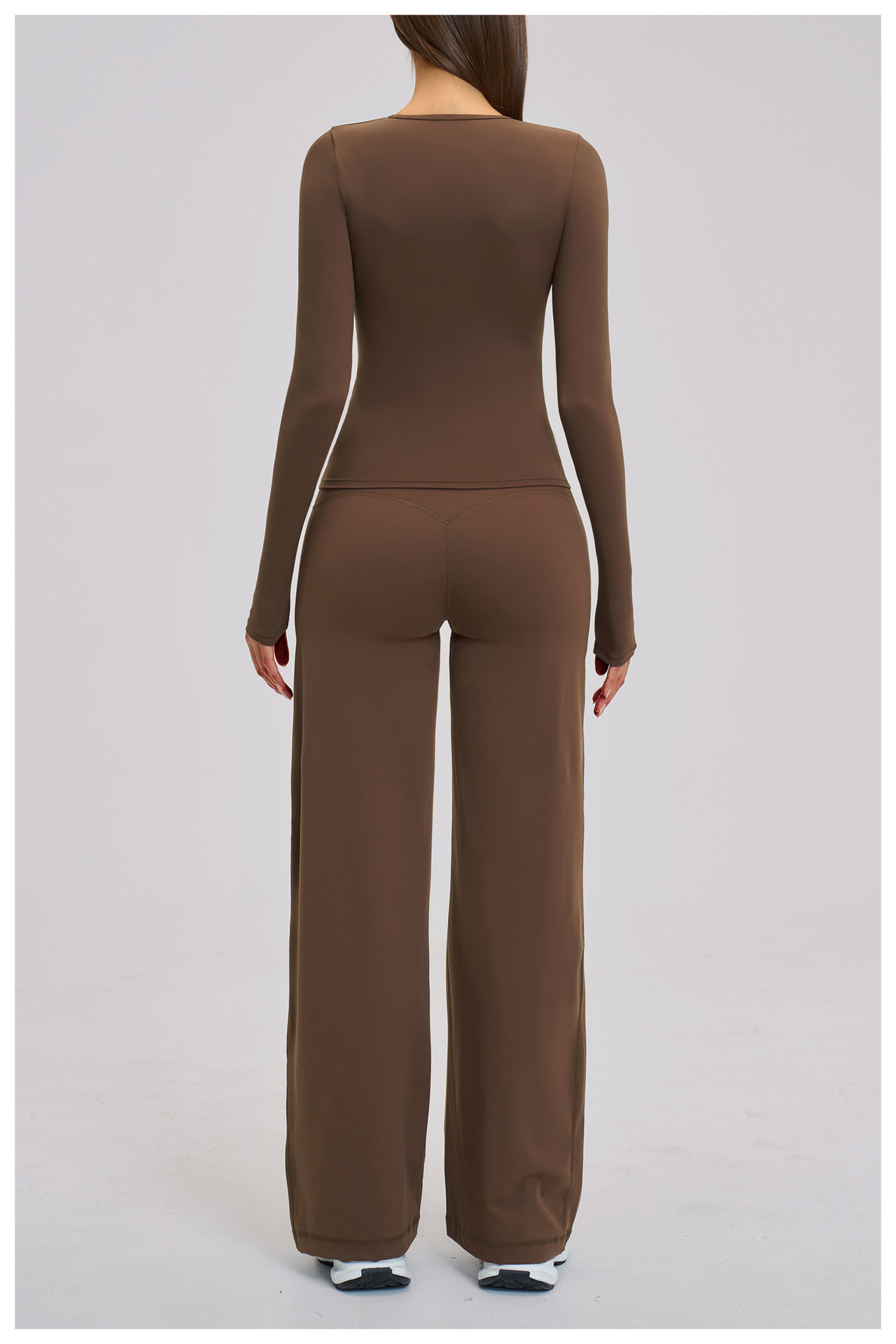 cross-border activewear