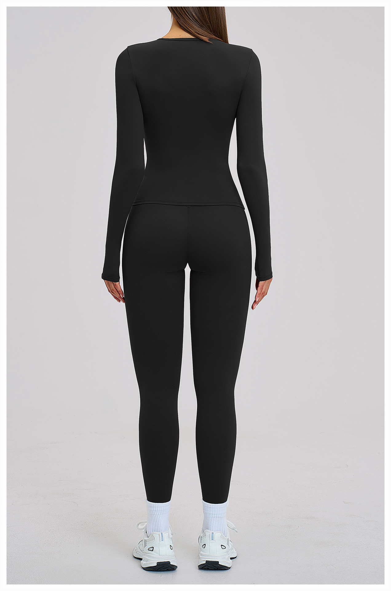 cross-border activewear