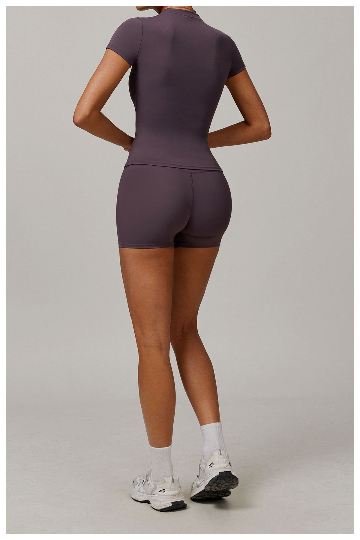 cross-border activewear