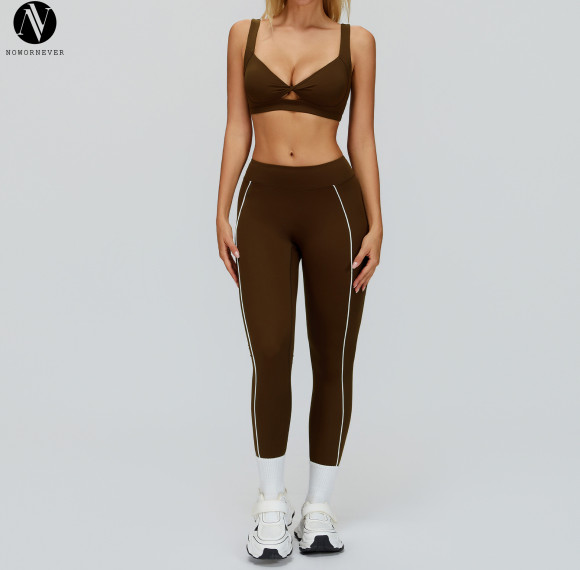 Cross-border OEM & ODM Yoga Set - Naked Feel Color Block Hollow-out Backless Sports Set for Outdoor Fitness and Running | Wholesale Solutions for Brands and Distributors in Activewear Industr