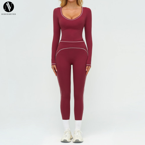 High-End Color-Blocked Brushed Yoga Set 7028 for Women - OEM & ODM Available | Premium Sportswear & Wholesale Solutions for Activewear Brands
