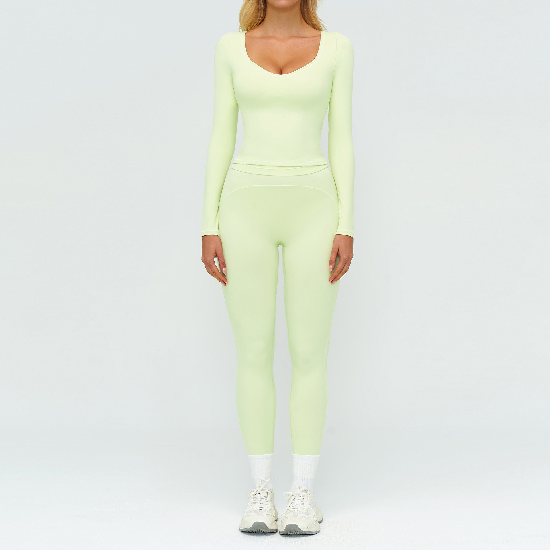 color-blocked fitness outfits for women